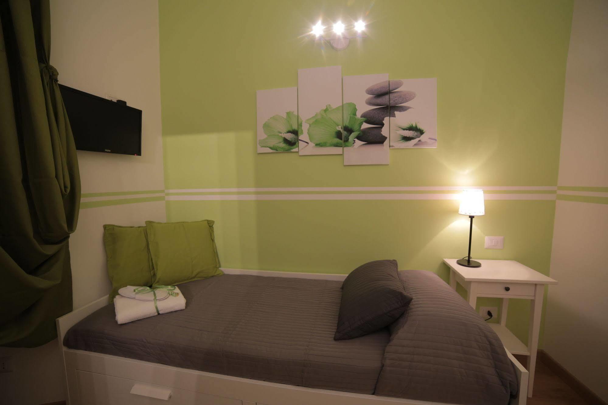 Domus Horatio Bed & Breakfast Rome Bagian luar foto