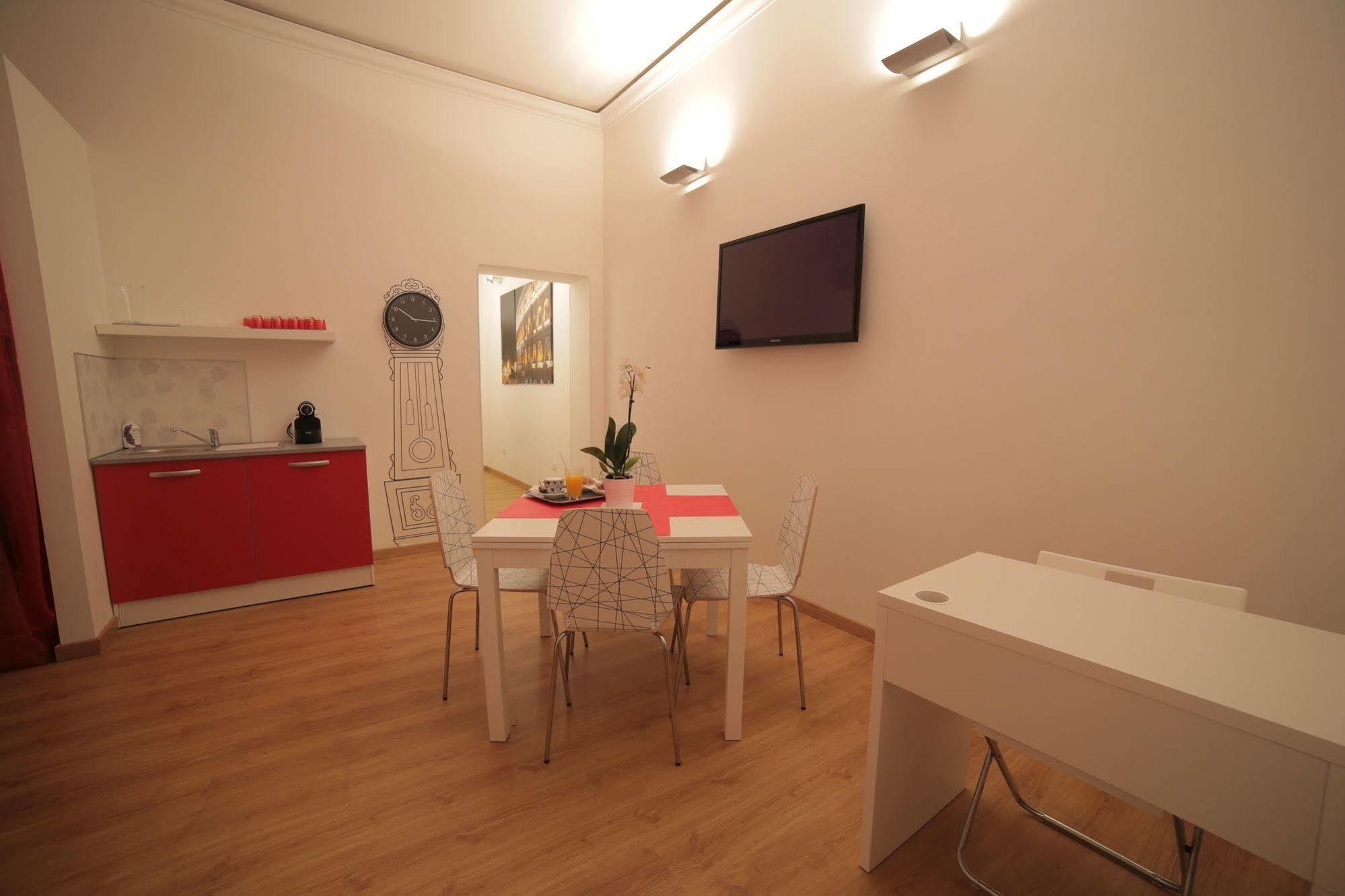 Domus Horatio Bed & Breakfast Rome Bagian luar foto